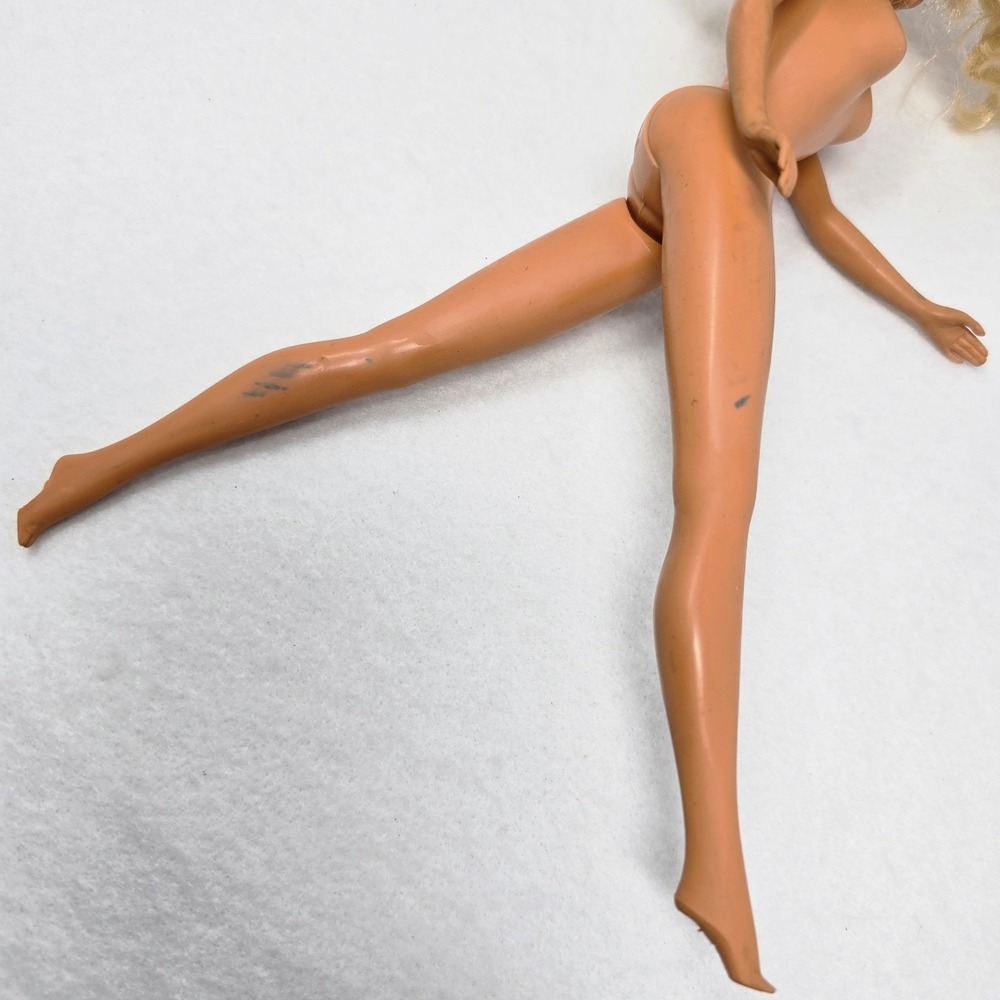 Mattel Barbie Doll Blonde Hair Blue Eyes Vintage Japan - Picture 14 of 15